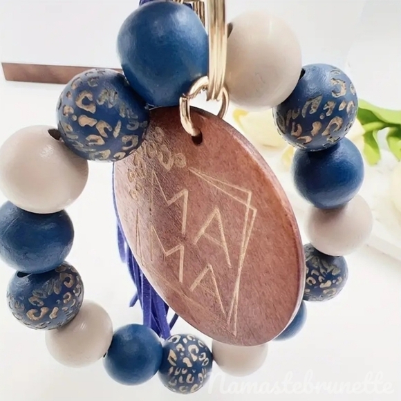 Wooden Beaded Mama Keychain Bag Charm With Blue Tassel - Picture 4 of 12